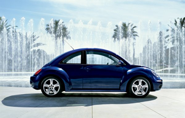 Самый массовый автомобиль в мире - VW Beetle (1945 - 2003) - фотография